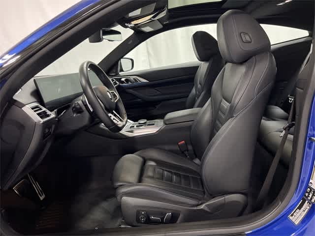 Thumbnail: 2025 BMW 4 Series - 10