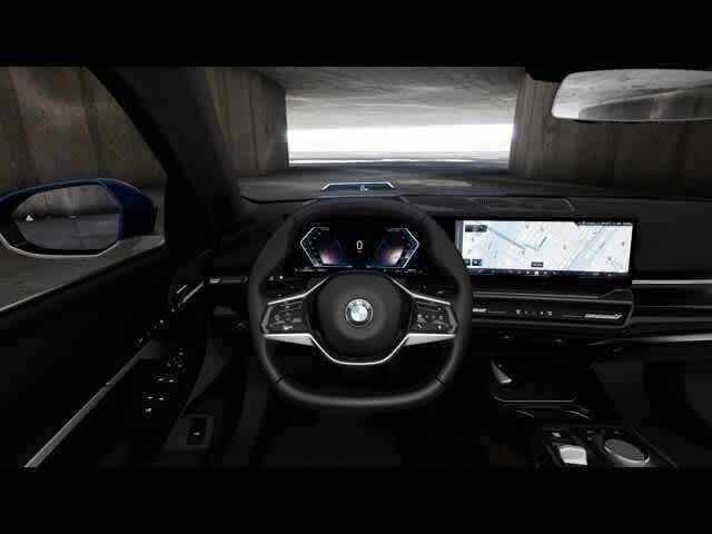 Thumbnail: 2025 BMW 5 Series - 13