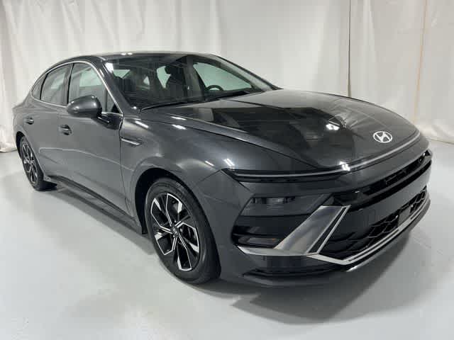 Thumbnail: 2025 Hyundai Sonata - 15