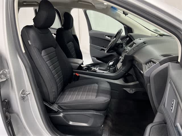 Thumbnail: 2018 Ford Edge - 25