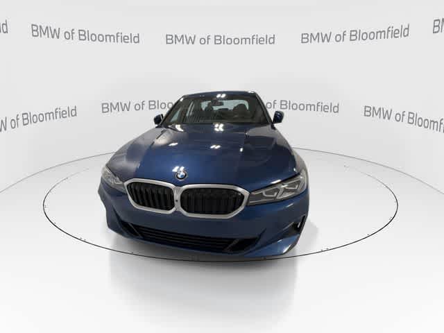 Thumbnail: 2024 BMW 3 Series - 3