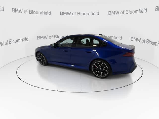 Thumbnail: 2025 BMW M5 - 5