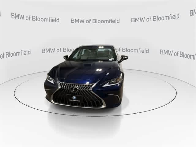 2023 Lexus ES 250 3