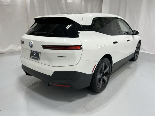 Thumbnail: 2024 BMW iX - 14
