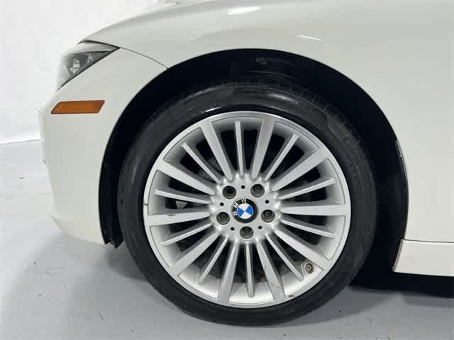 Thumbnail: 2014 BMW 3 Series - 18