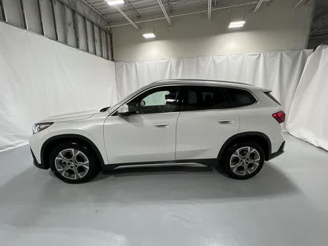 Thumbnail: 2025 BMW X1 - 11