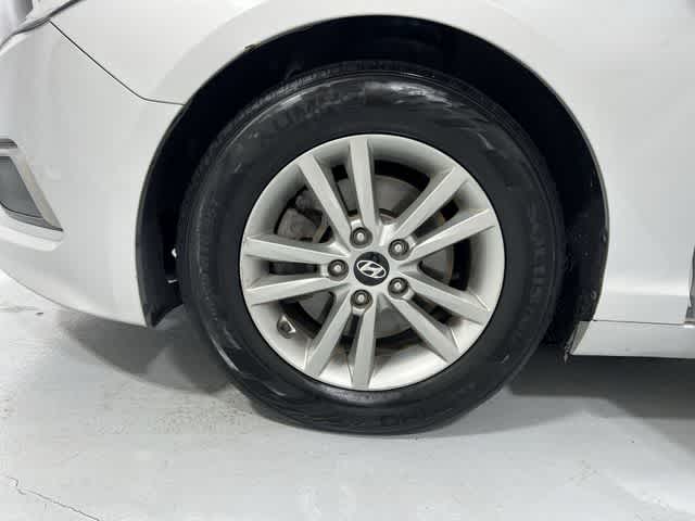 Thumbnail: 2017 Hyundai Sonata - 18