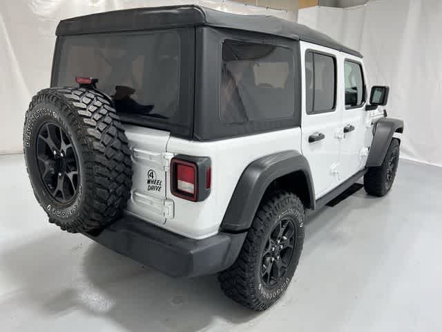 Thumbnail: 2022 Jeep Wrangler - 14