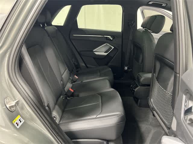 Thumbnail: 2024 Audi Q3 - 25