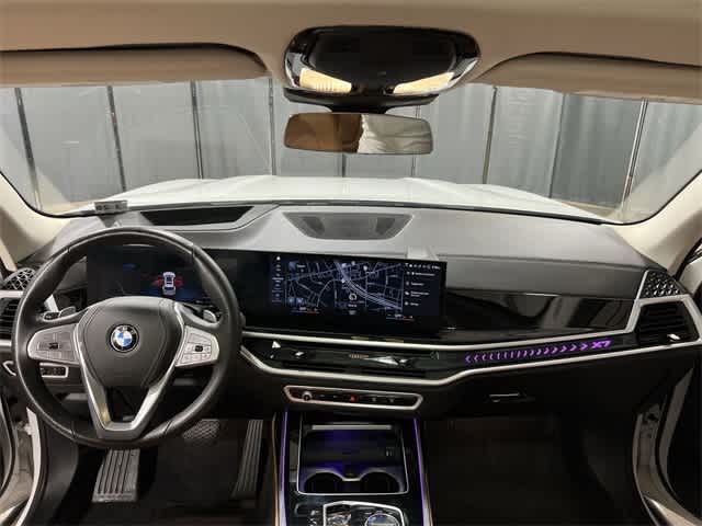 Thumbnail: 2023 BMW X7 - 21