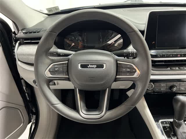 Thumbnail: 2022 Jeep Compass - 26