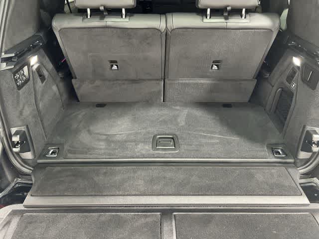 Thumbnail: 2024 BMW X7 - 32