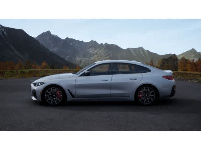 Thumbnail: 2025 BMW 4 Series - 4