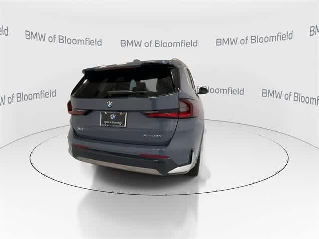 Thumbnail: 2023 BMW X1 - 7