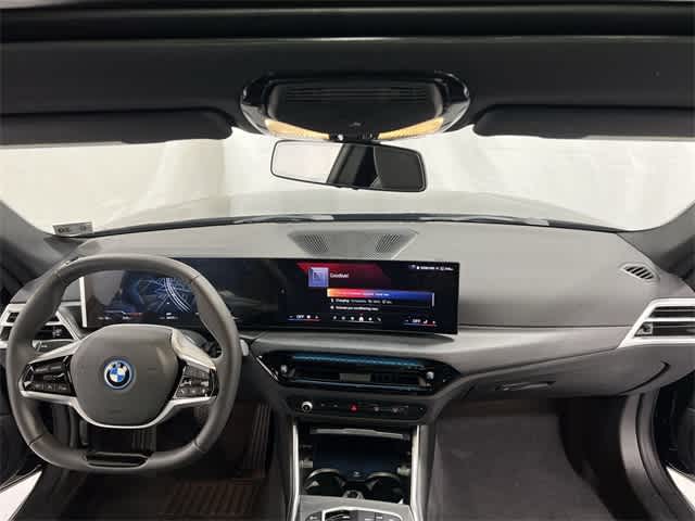 Thumbnail: 2025 BMW i4 - 20