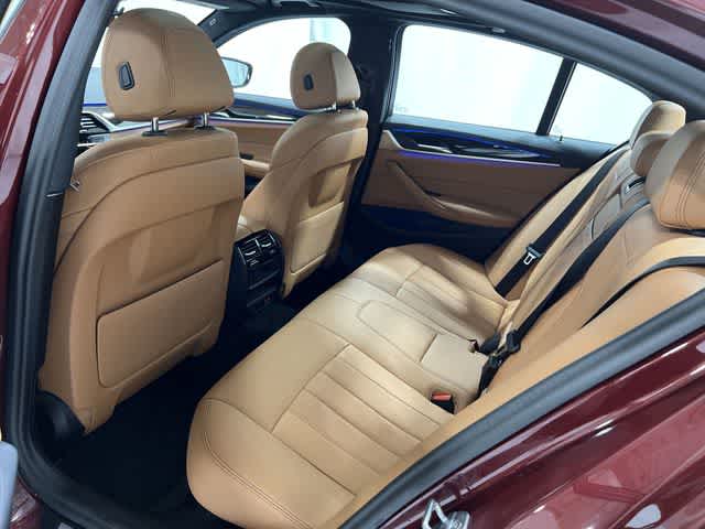 Thumbnail: 2023 BMW 5 Series - 24