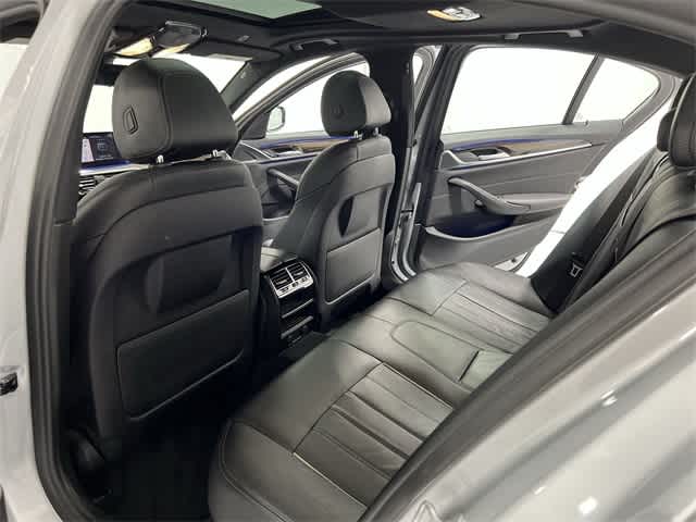 Thumbnail: 2019 BMW 5 Series - 24