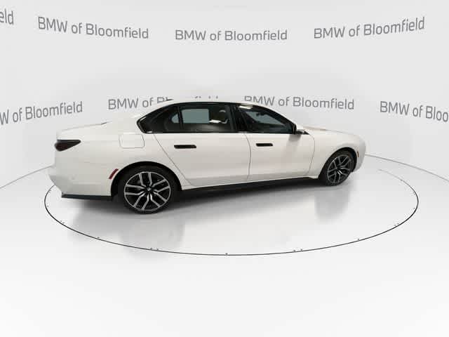Thumbnail: 2023 BMW 7 Series - 8