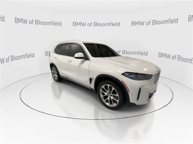 Thumbnail: 2024 BMW X5 - 2