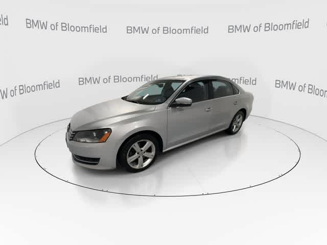 Thumbnail: 2013 Volkswagen Passat - 4