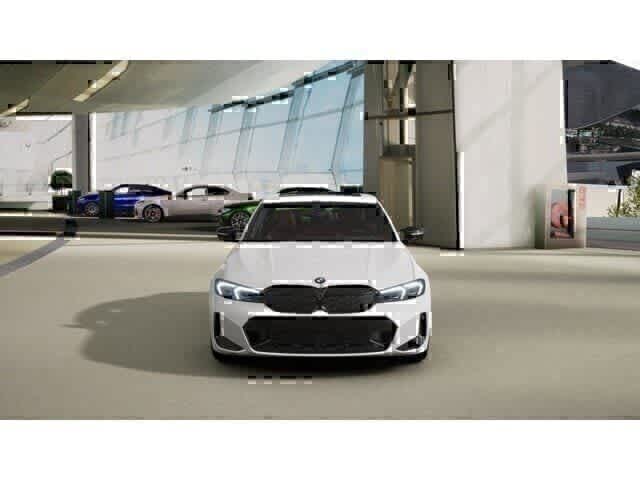 Thumbnail: 2026 BMW 3 Series - 3