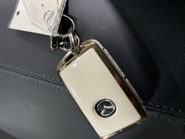 Thumbnail: 2023 Mazda CX-30 - 32