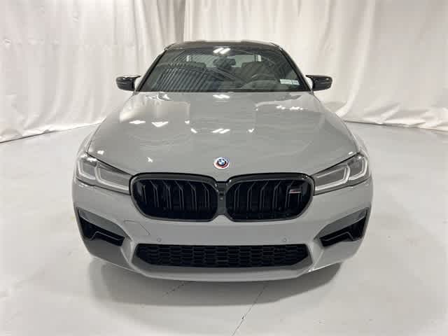 Thumbnail: 2023 BMW M5 - 16