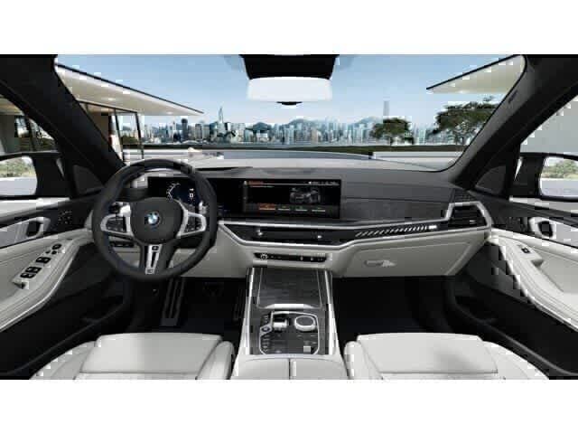 Thumbnail: 2026 BMW X7 - 10