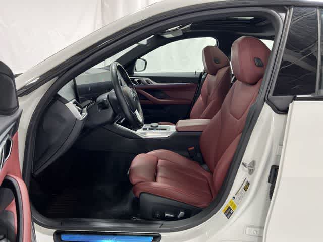 Thumbnail: 2023 BMW i4 - 10