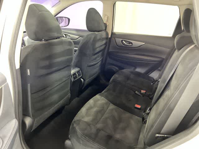 Thumbnail: 2014 Nissan Rogue - 24