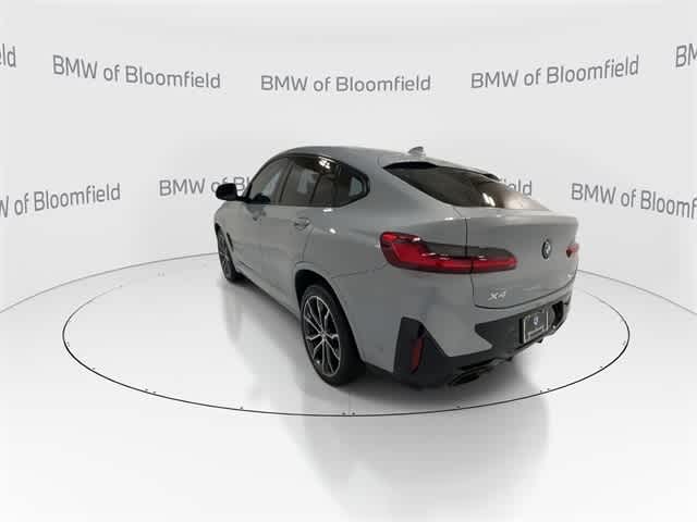 Thumbnail: 2023 BMW X4 - 6