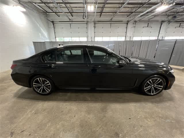 Thumbnail: 2022 BMW 7 Series - 15