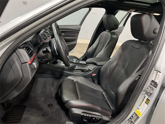 Thumbnail: 2014 BMW 3 Series - 21