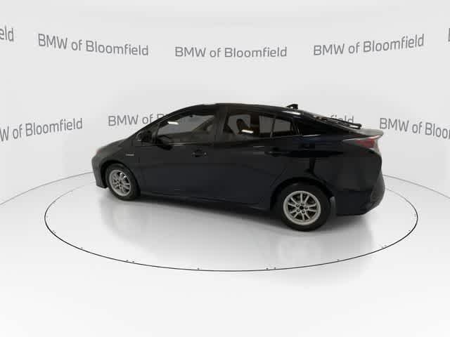 Thumbnail: 2016 Toyota Prius - 5