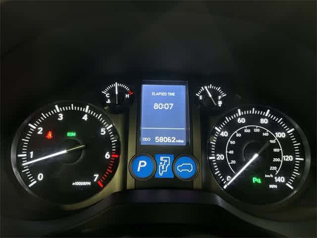 2016 Lexus GX 460 32