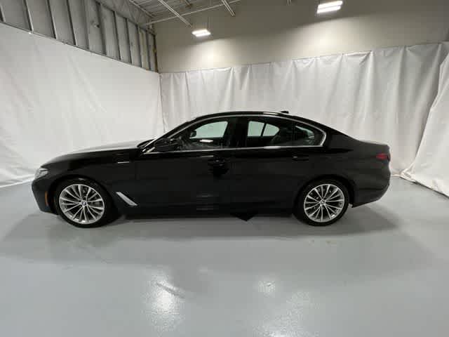 Thumbnail: 2023 BMW 5 Series - 11