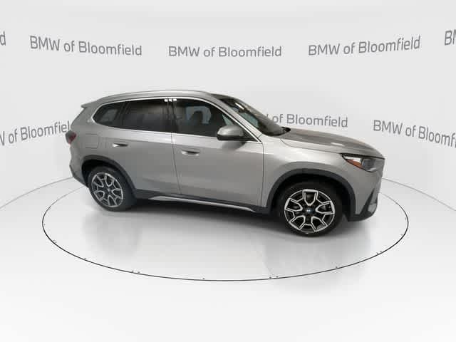 Thumbnail: 2025 BMW X1 - 9