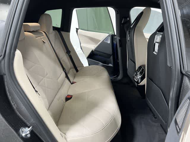 Thumbnail: 2023 BMW iX - 24