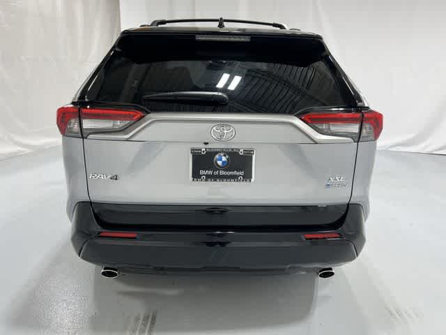 Thumbnail: 2025 Toyota RAV4 - 13