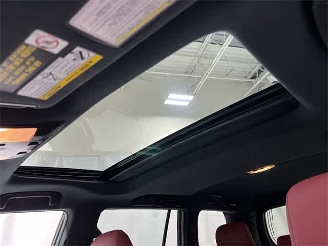 Thumbnail: 2021 Lexus GX - 22