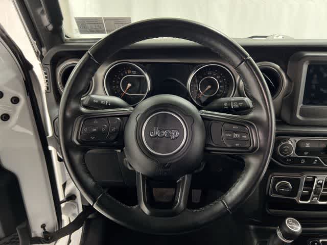 Thumbnail: 2022 Jeep Wrangler - 26