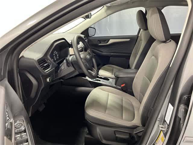 Thumbnail: 2022 Ford Escape - 10