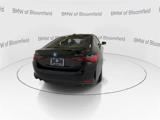 Thumbnail: 2025 BMW i4 - 7