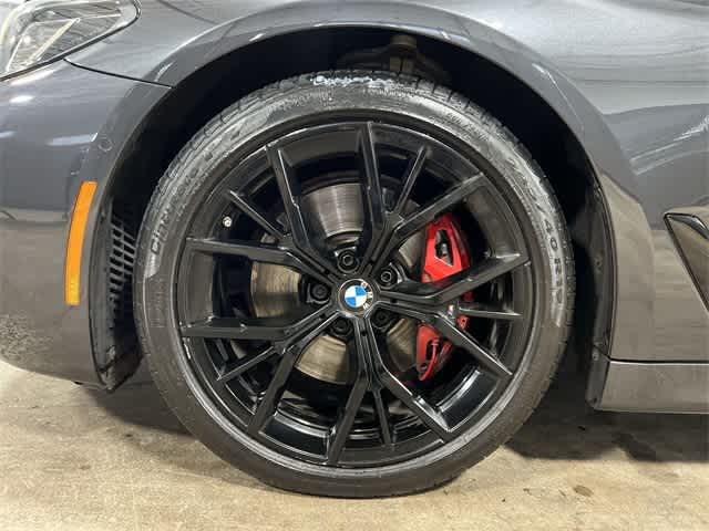 Thumbnail: 2023 BMW 5 Series - 18