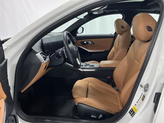 Thumbnail: 2023 BMW 3 Series - 10