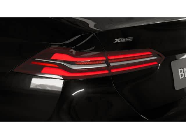 Thumbnail: 2026 BMW 5 Series - 8