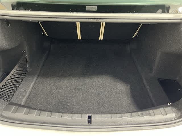 Thumbnail: 2025 BMW 3 Series - 32