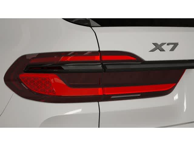 Thumbnail: 2026 BMW X7 - 8