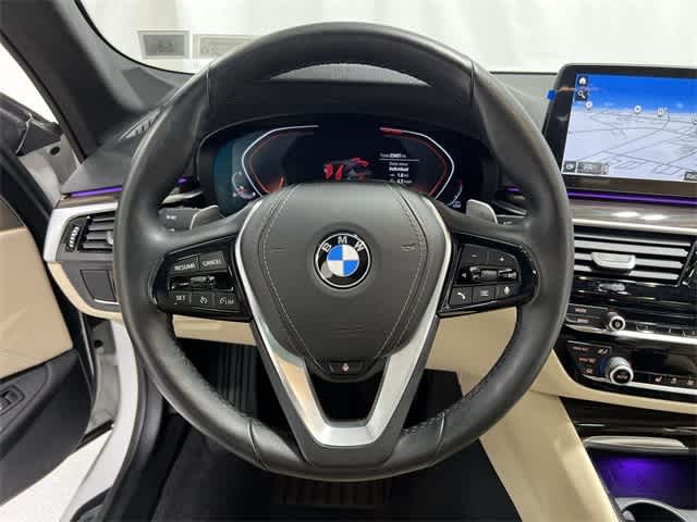 Thumbnail: 2023 BMW 5 Series - 27