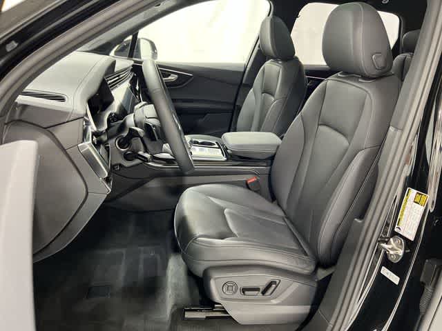 Thumbnail: 2025 Audi Q7 - 21